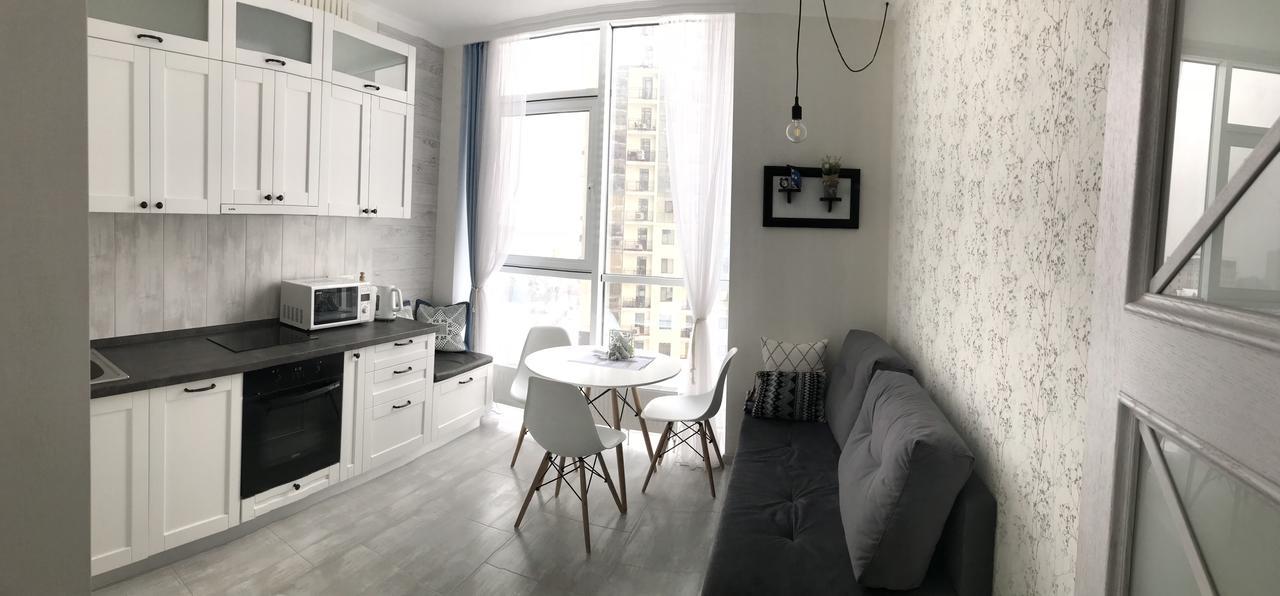 Bright Apartment In Arkadia Odessa Buitenkant foto